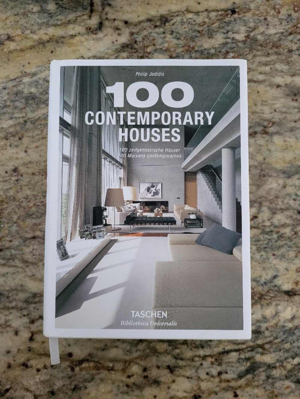 100 Contemporary Houses by Philip Jodidio (french, english, german)